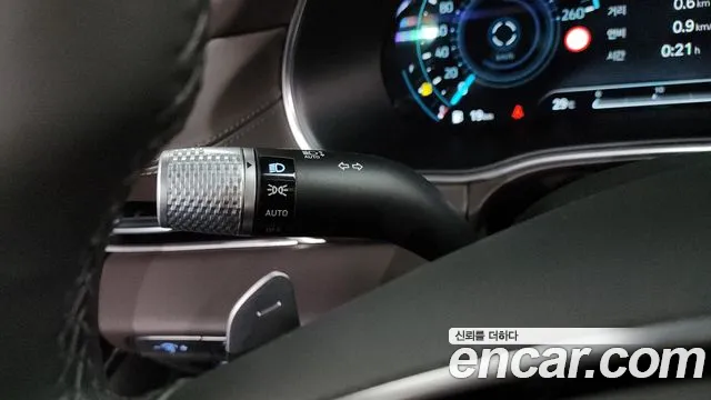 Genesis GV80 — Фото автомобиля 27