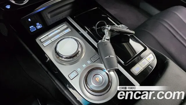 Genesis G80 RG3 — Фото автомобиля 12