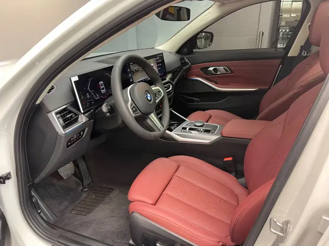 BMW 3 Series — Фото автомобиля 10
