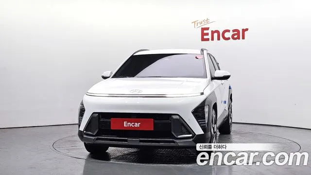 Hyundai Kona Kona (SX2) Бензин 1.6 турбо 2WD — Фото автомобиля 3