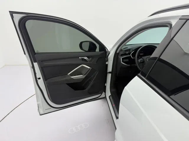 Audi Q3 — Фото автомобиля 23