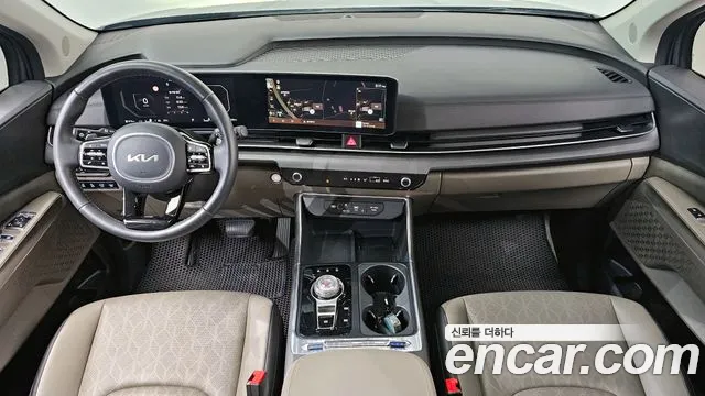 Kia Carnival Generation 4 — Фото автомобиля 7