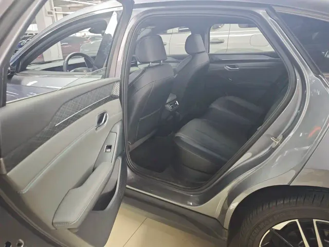 BYD Qin L — Фото автомобиля 3