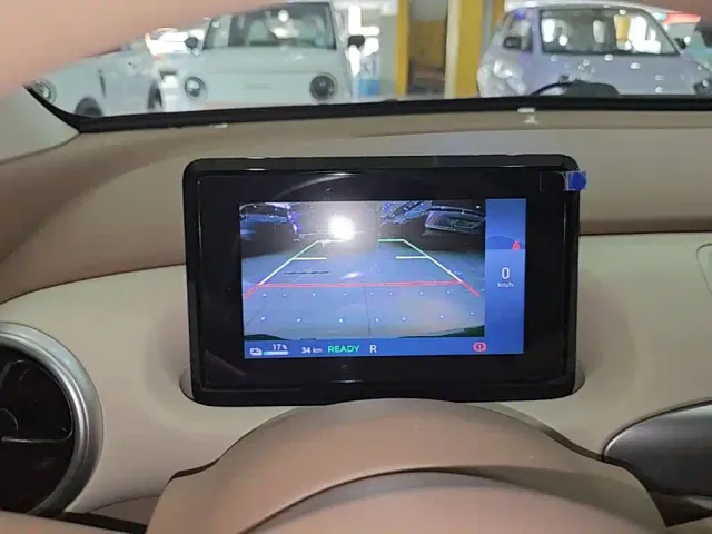 Wuling Hongguang Mini EV — Фото автомобиля 12