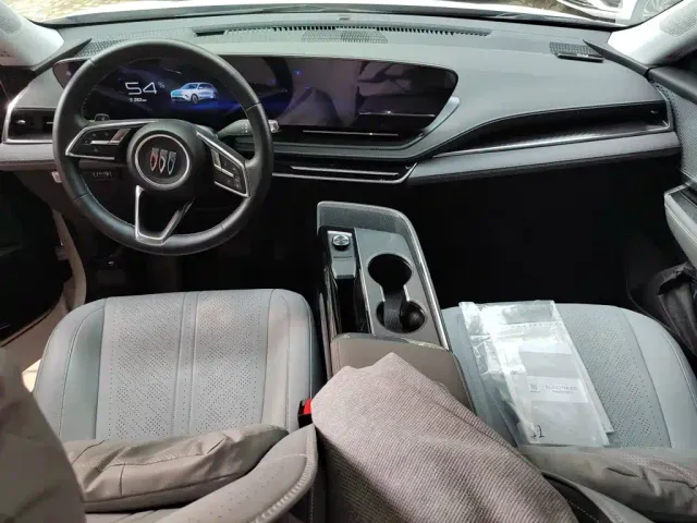 Buick E5 — Фото автомобиля 10