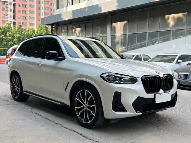 BMW X3 — Фото автомобиля 3