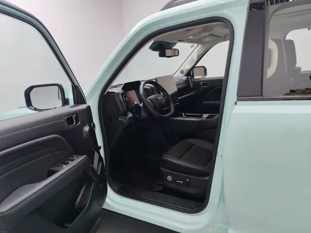 Haval Haval Meng Long NEV 2026 Hi4 200 Ultra Pilot Edition — Фото автомобиля 5