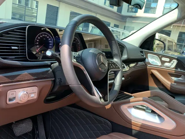 Mercedes-Benz GLE-Class — Фото автомобиля 18