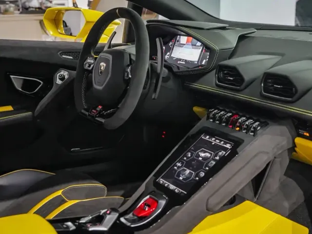 Lamborghini Huracan — Фото автомобиля 11