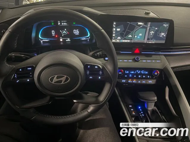 Hyundai Avante CN7 — Фото автомобиля 6
