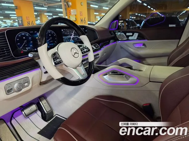 Mercedes-Benz GLS-Class — Фото автомобиля 10