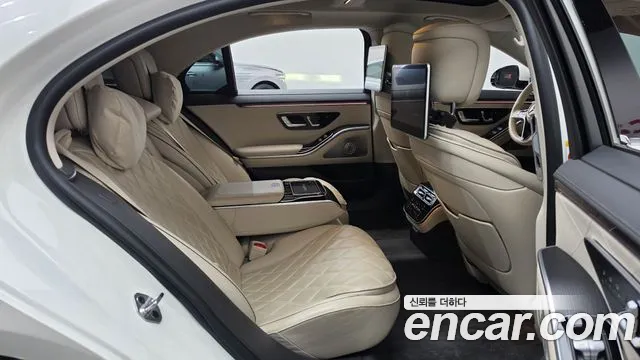 Mercedes-Benz S-Class W223 — Фото автомобиля 17