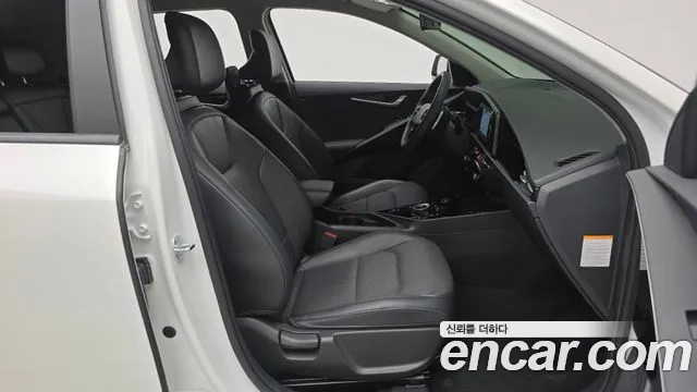 Kia Niro The All New Niro — Фото автомобиля 11
