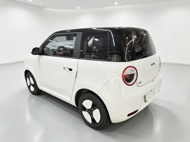 Changan Lumin — Фото автомобиля 9
