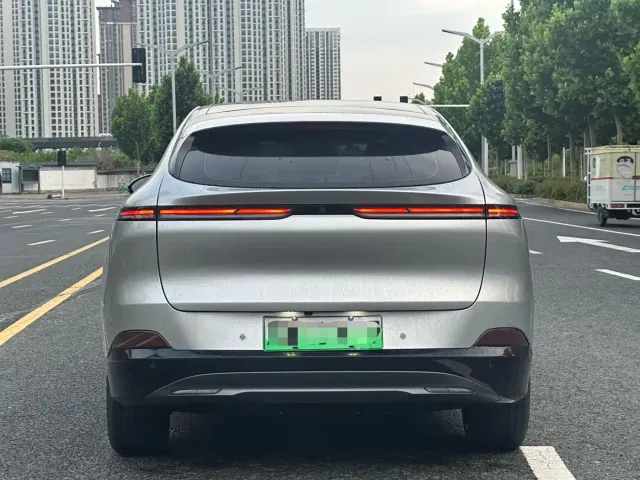 Xpeng G6 — Фото автомобиля 6