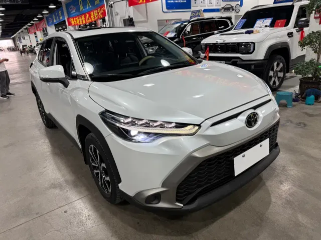 Toyota Frontlander — Фото автомобиля 3