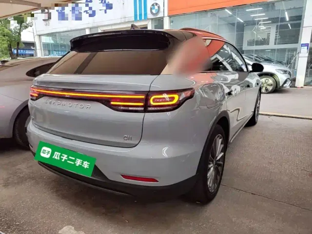 Leapmotor C11 — Фото автомобиля 6