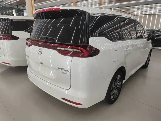 GAC Trumpchi M6 — Фото автомобиля 6
