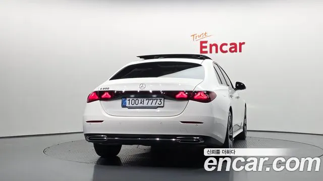 Mercedes-Benz E-Class W214 — Фото автомобиля 4