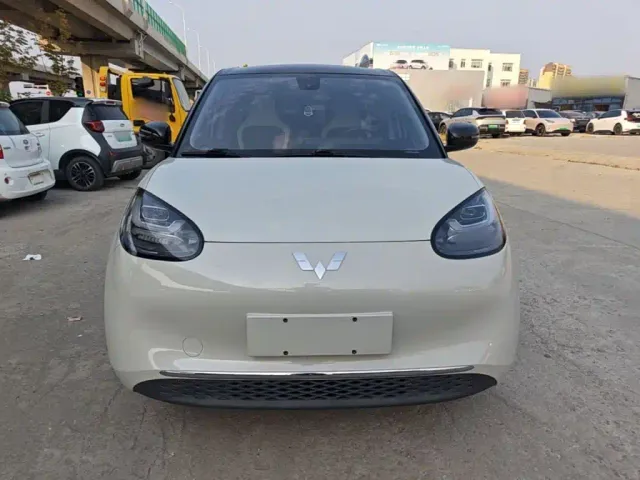 Wuling Bingo — Фото автомобиля 2