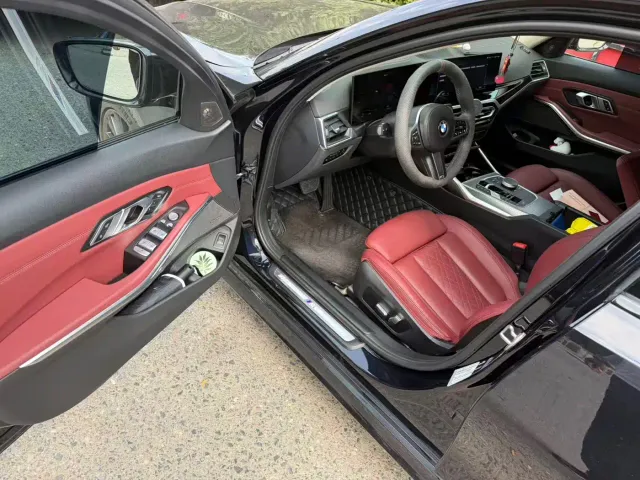 BMW 3 Series — Фото автомобиля 2