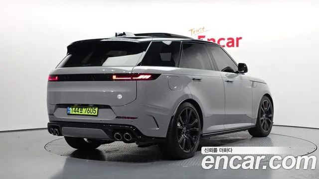 Land Rover Range Rover Sport — Фото автомобиля 2