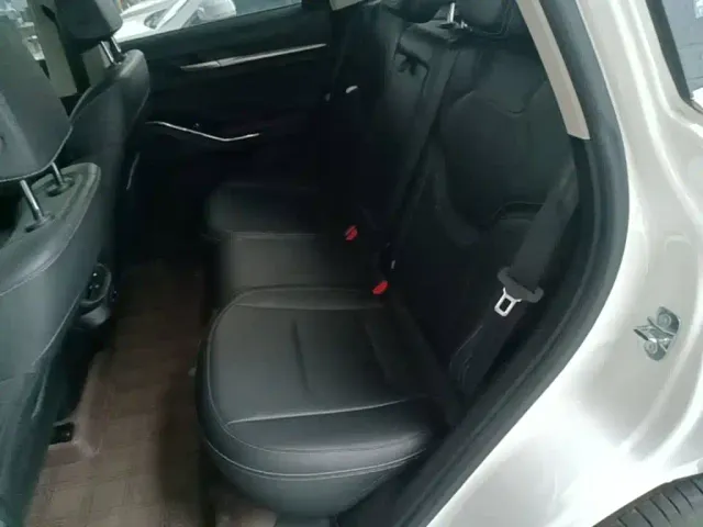 Haval H6 — Фото автомобиля 16