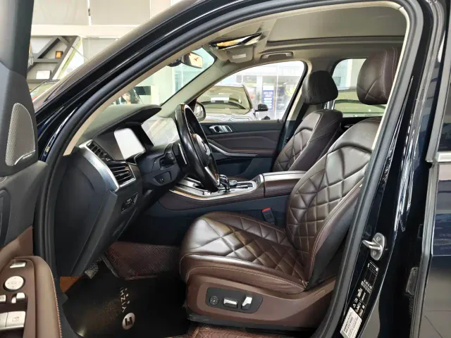 BMW X5 — Фото автомобиля 4