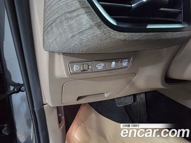 Kia K8 Hybrid — Фото автомобиля 9