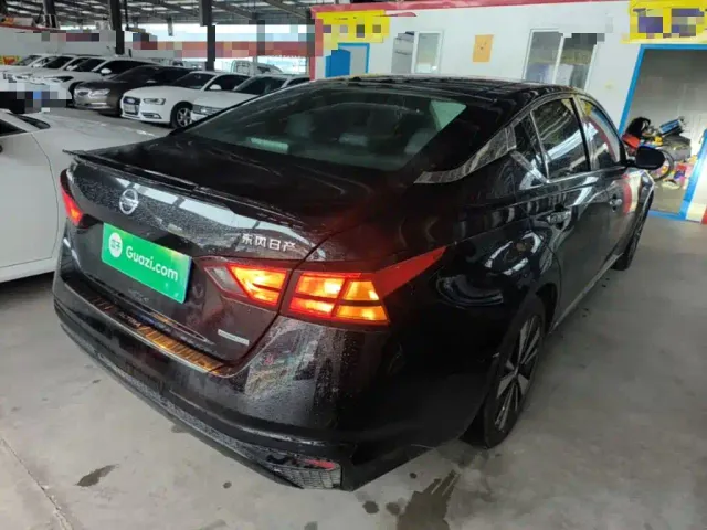 Nissan Teana — Фото автомобиля 6