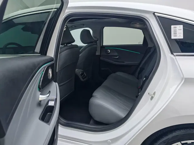 Chery Arrizo 8 — Фото автомобиля 17