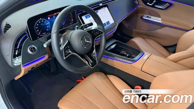 Mercedes-Benz E-Class — Фото автомобиля 10