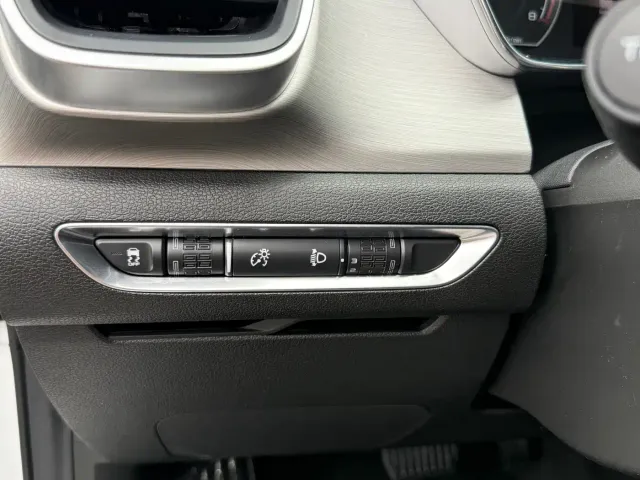 Geely Binyue — Фото автомобиля 22