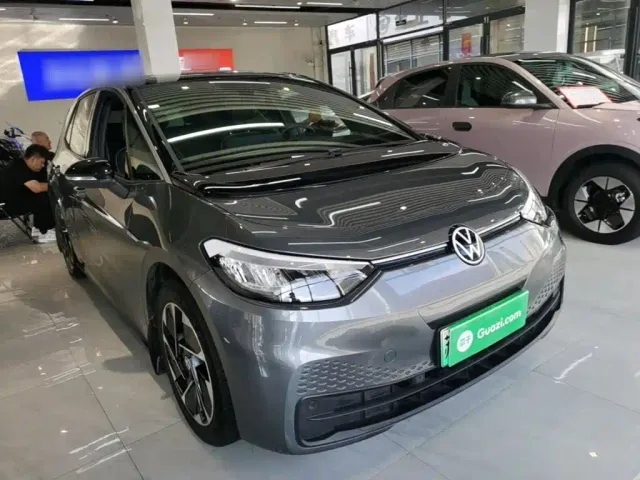 Volkswagen ID.3 — Фото автомобиля 3