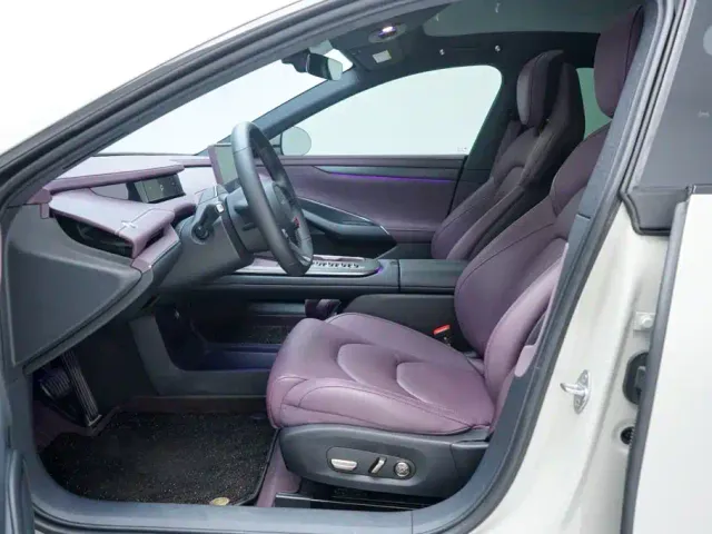 Xiaomi SU7 — Фото автомобиля 4