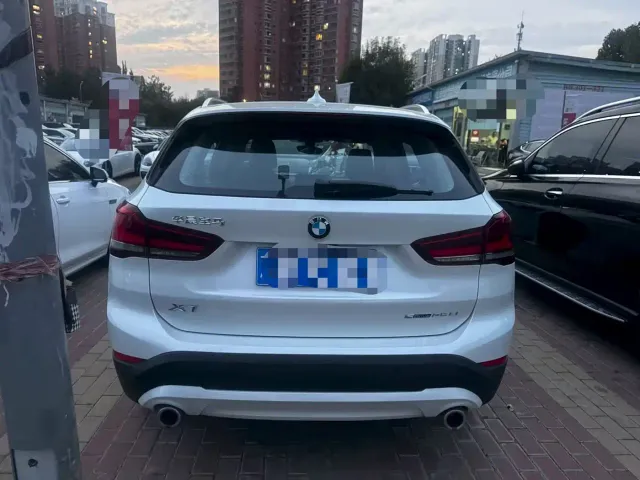 BMW X1 — Фото автомобиля 9