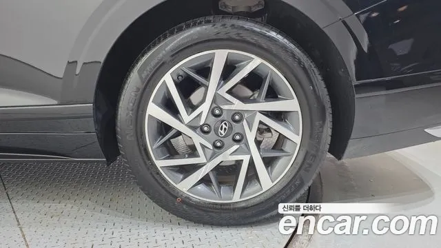 Hyundai Grandeur GN7 — Фото автомобиля 6