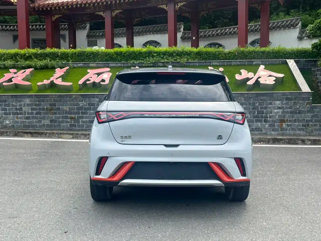 BYD Dolphin — Фото автомобиля 9