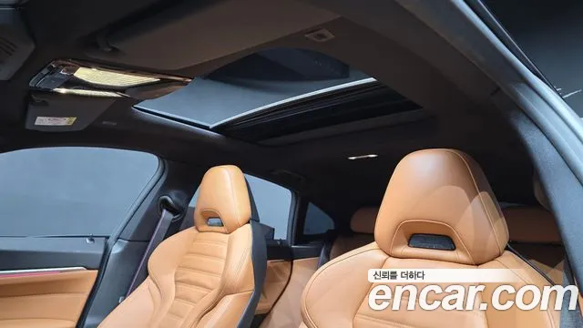 BMW i4 — Фото автомобиля 26