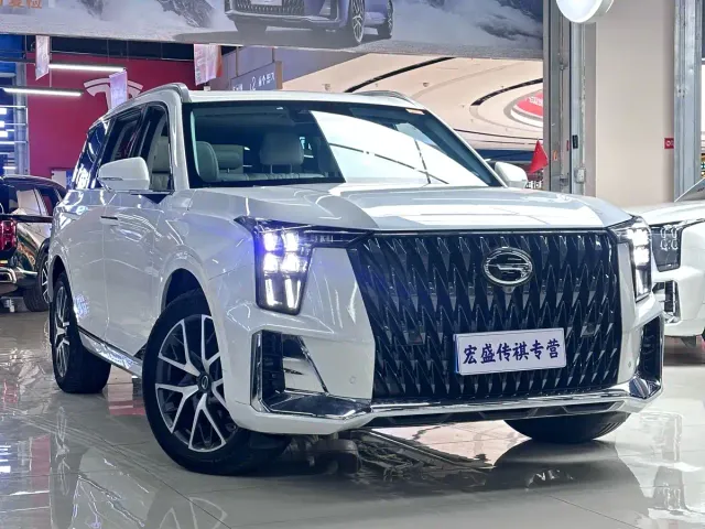 GAC Trumpchi GS8 — Фото автомобиля 5