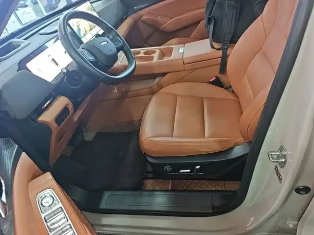 Haval Xiaolong MAX — Фото автомобиля 14
