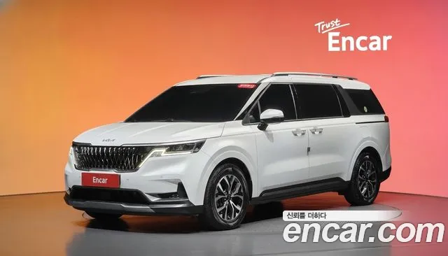 Фотография автомобиля — Kia Carnival 4th Gen