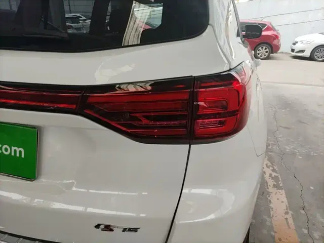 Changan CS75 — Фото автомобиля 7