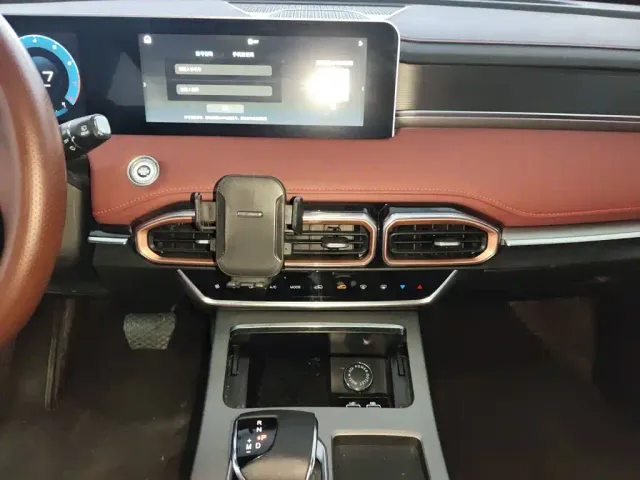 Jetour X70 Plus — Фото автомобиля 12