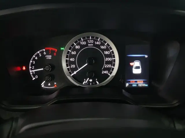 Toyota Corolla — Фото автомобиля 11