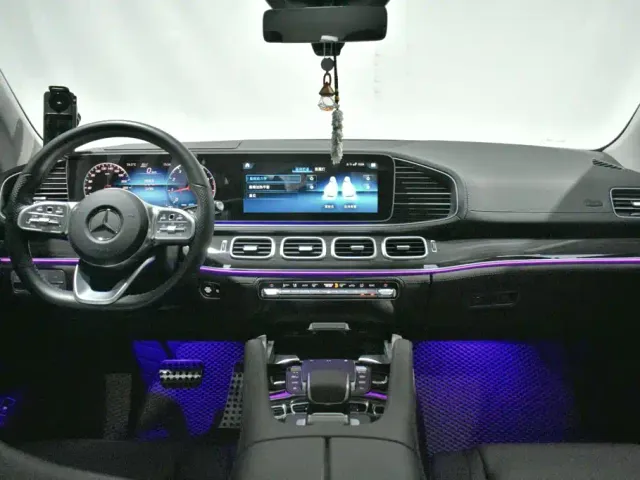 Mercedes-Benz GLS-Class — Фото автомобиля 5