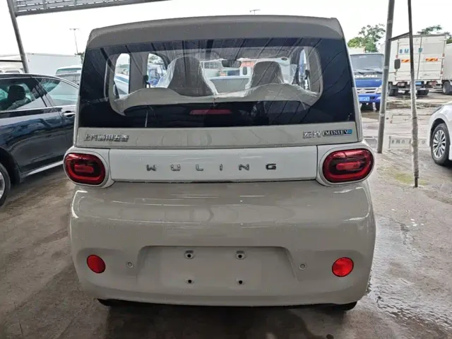 Wuling Hongguang Mini EV — Фото автомобиля 5