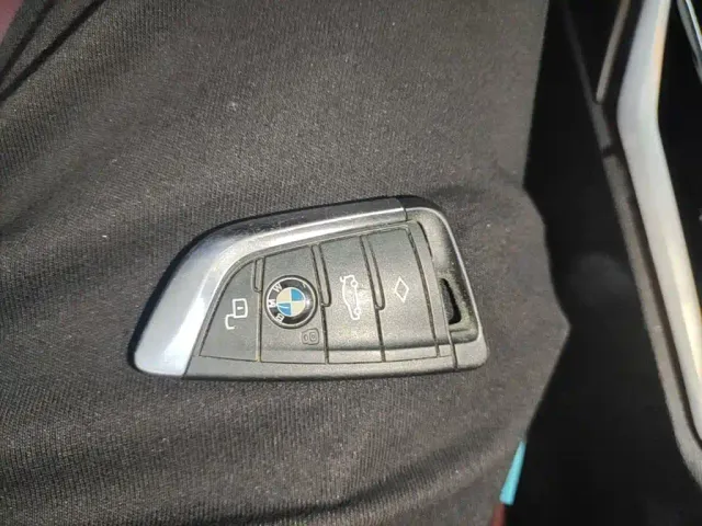 BMW 3 Series — Фото автомобиля 8