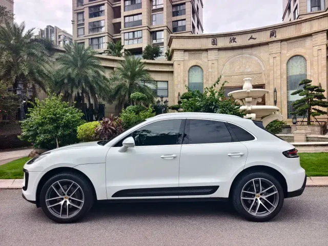 Porsche Macan — Фото автомобиля 4
