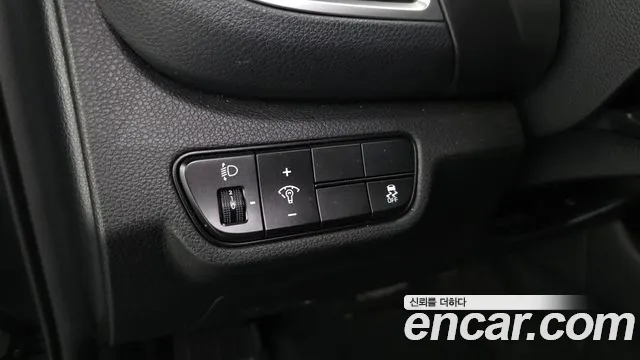 Kia Seltos — Фото автомобиля 27